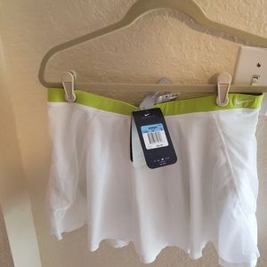 Nike cross back tennis outfit